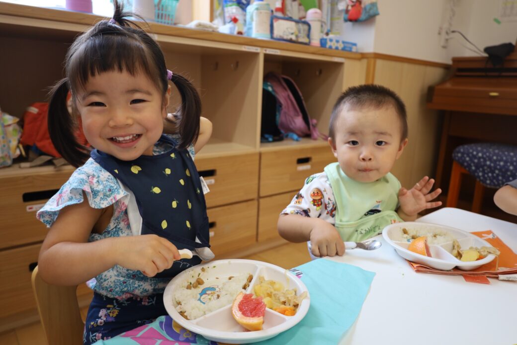 りす組の給食