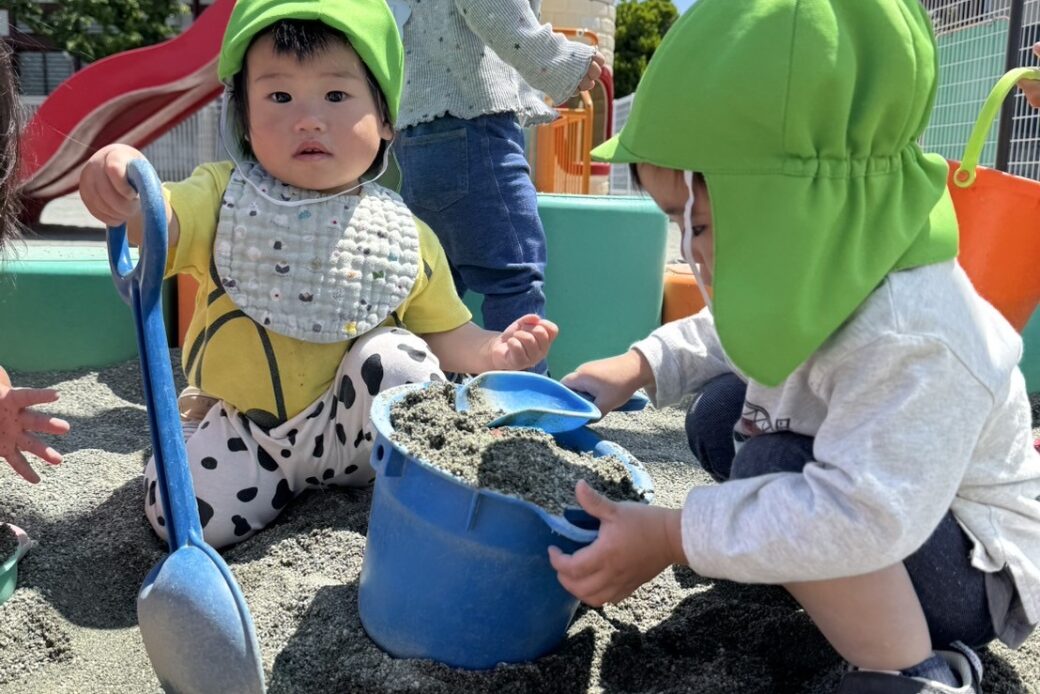 砂場遊び